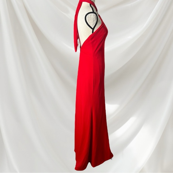Mon Cheri | Red Gown - Picture 3 of 9